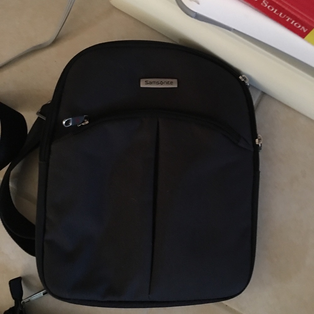 Grey Samsonite crossbody